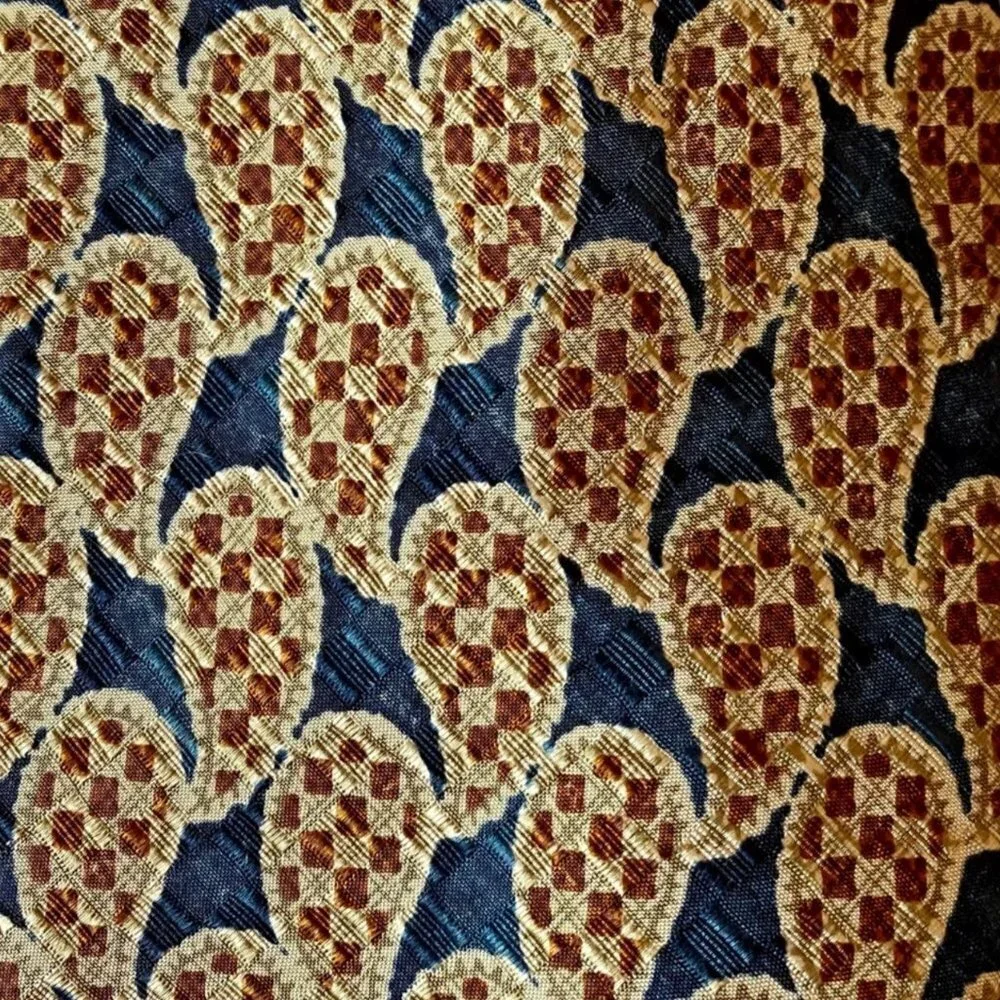 Pavone 100% silk